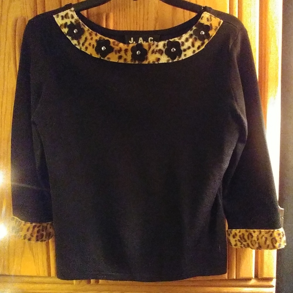 J.A.C. sweater! NWOT!